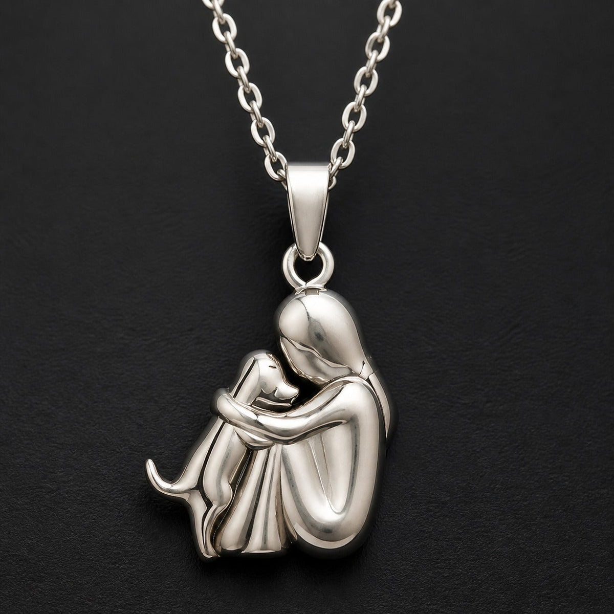 Collana con ciondolo “Eternal Bond”